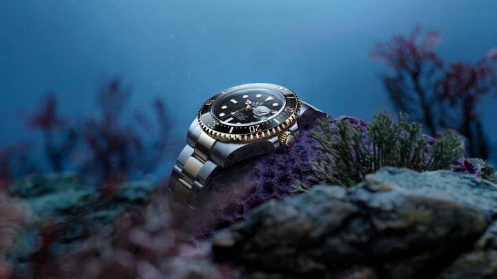View our Feature on Oyster Perpetual Sea-Dweller